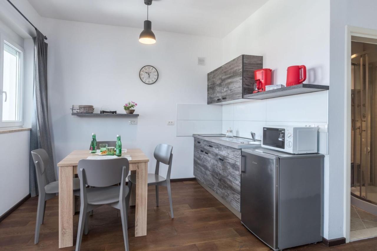 Rovinj Apartments Exterior photo